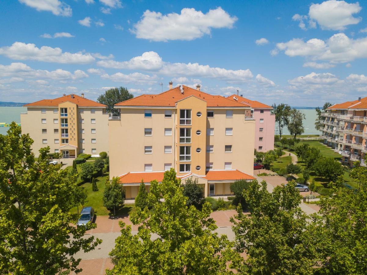 Myflat All-Season Apartment Siófok Zewnętrze zdjęcie